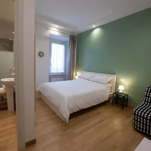 Bed & Breakfast Domus Castroni Germanico, Roma