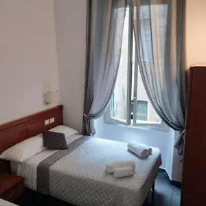 Bed & Breakfast Termini Tina Ya, Roma
