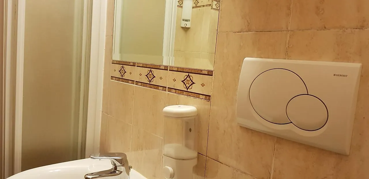 Rainbow Guest House Roma