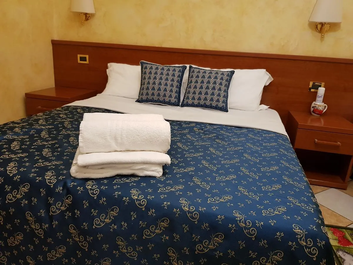Rainbow Guest House Roma Italia